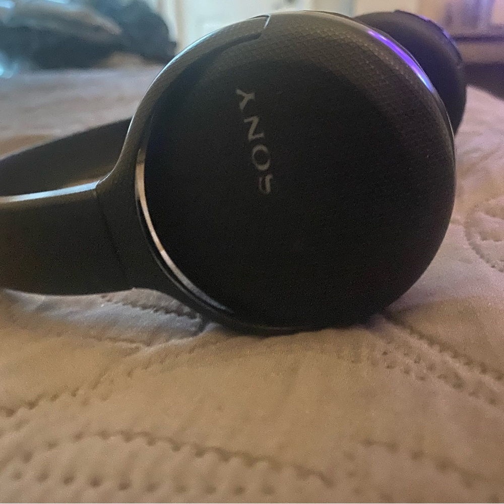 Sony headphones WH-CH510